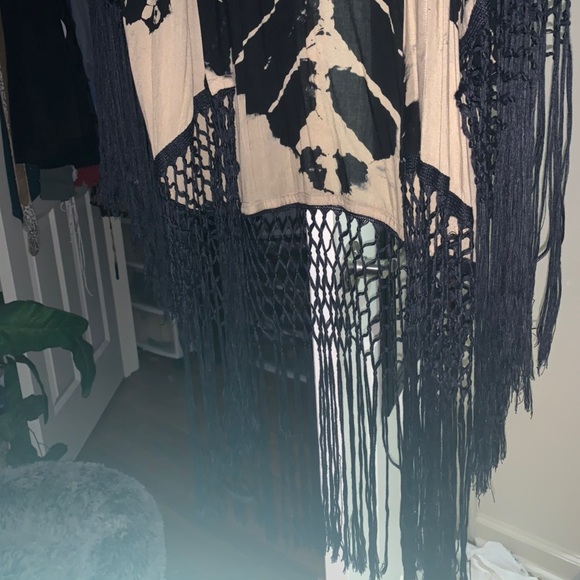 SOLD Spell & the Gypsy Collective Storm Kimono - Picture 4 of 4